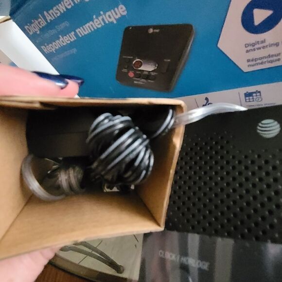 AT&T Digital Answering System 1740, Black, New in Box - Picture 7 of 7